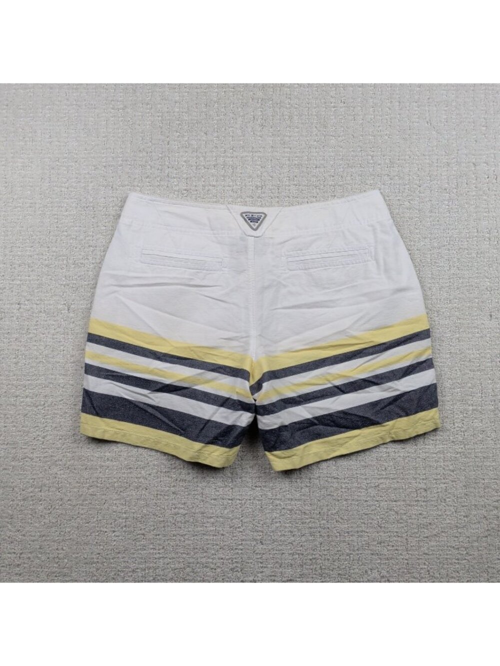 Columbia PFG Solar Fade Fishing Mini Shorts Women's 6 White / Pastel Yellow